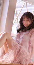 稚气未脱可爱气质可爱少女多套服饰居家清新灵动大胆写真图片