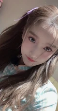 姜贞羽生活照，精选可爱俏皮女生姜贞羽自拍生活照美图