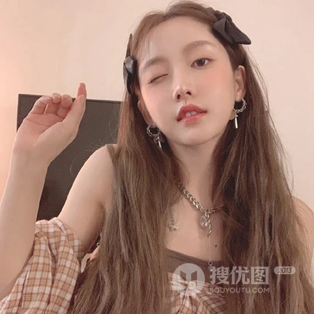 姜贞羽头像照片，长得好看又可爱时尚的女生姜贞羽微信头像图片
