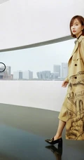 王珞丹化身时尚都市白领丽人，多套服饰，一展高级白领独特魅力