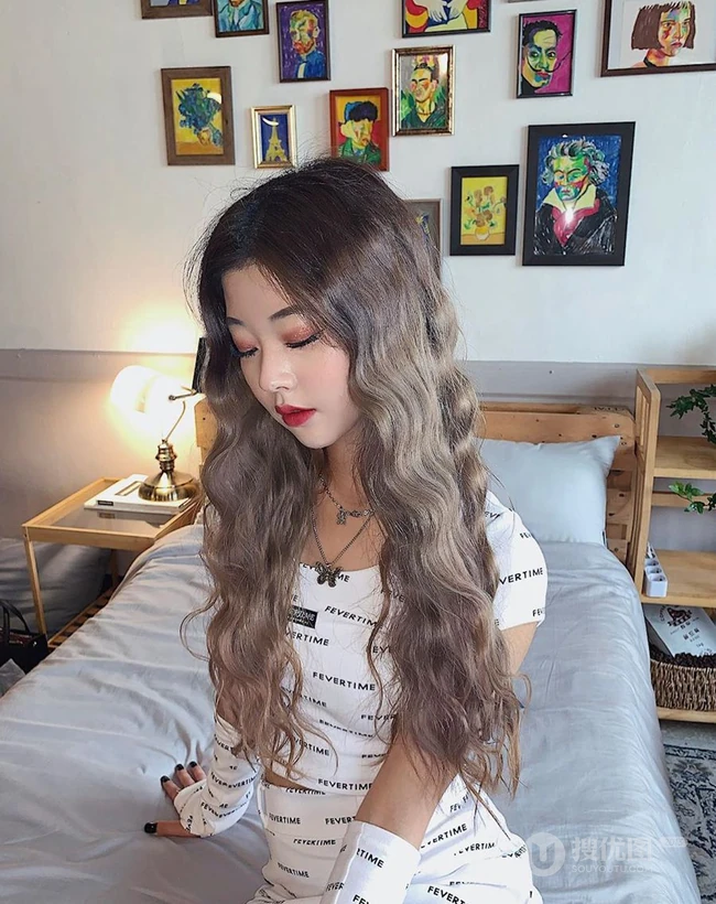 你说网红达人最爱什么发型？长长卷卷的蛋卷头发型图片了解一下 第16张