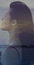 那片海，那个美丽的姑娘，长发飘逸女生肩带衣纱裙海边唯美摄影写真