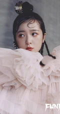 徐娇自创汉元素品牌复古风装扮杂志写真图片