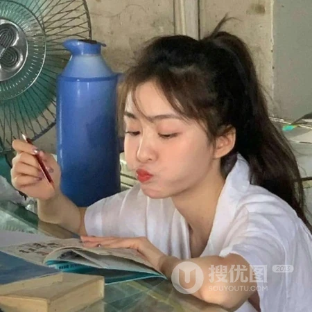 可爱调皮的女生网图头像，精选不同类型的搞怪，可爱真人女生头像图片