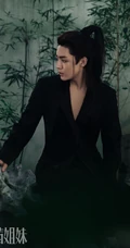 风度翩翩，玉树临风-潇洒美少年侯明昊帅气古装造型写真图片