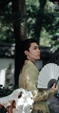 风度翩翩，玉树临风-潇洒美少年侯明昊帅气古装造型写真图片