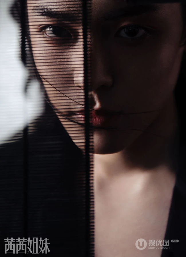 风度翩翩，玉树临风-潇洒美少年侯明昊帅气古装造型写真图片