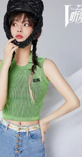孟子义百变时尚昕薇杂志写真，身材苗条的她，少女心满满