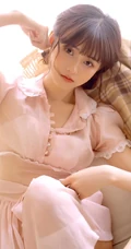 穿粉色轻纱连衣裙的清新大眼睛少女清纯唯美写真集