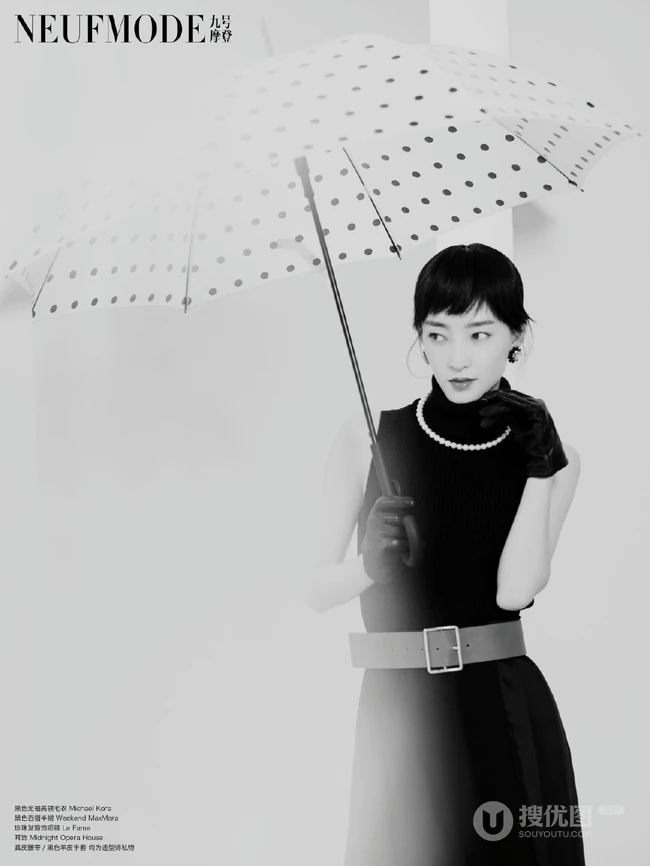 王丽坤时尚复古风写真杂志美照，仿佛回到了80年代