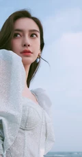 骨感美，angelababy礼裙衣短裙户外海边高清气质写真照