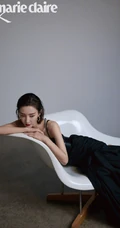 王丽坤嘉人杂志展优雅舞姿气质写真