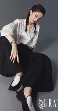 金晨唯美舞姿摆拍造型优雅动人写真图片