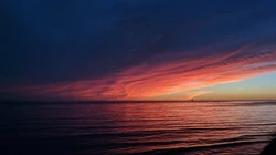 云海妖娆，沙滩夕阳，绝美风景桌面壁纸今日推荐
