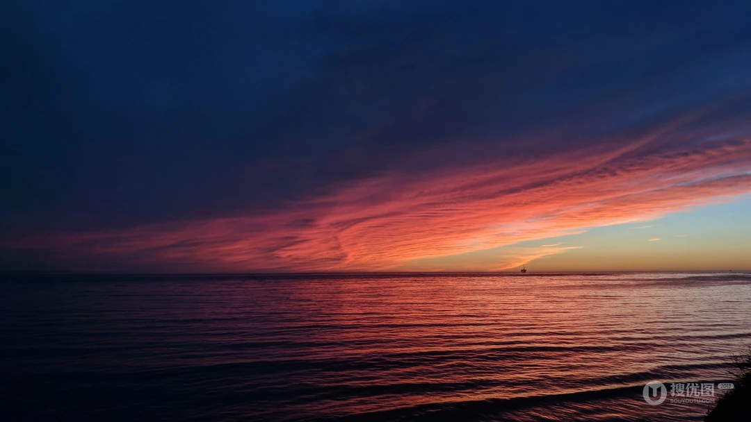 云海妖娆，沙滩夕阳，绝美风景桌面壁纸今日推荐