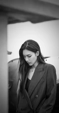 高挑身材女生轻熟曾可妮楼房天台高冷酷美写真照