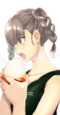热气腾腾，香喷喷，吃包子的二次元动漫少女高清插画图片
