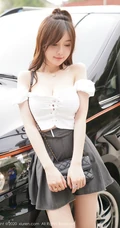 童颜修身女生糯美子V领短裙肉丝街拍，车拍甜美可人娇媚写真图片集