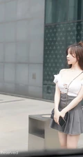 童颜修身女生糯美子V领短裙肉丝街拍，车拍甜美可人娇媚写真图片集