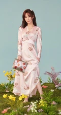杨紫演绎多种不同风格服饰甜美可爱时尚魅力代言写真图片