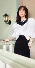 杨紫演绎多种不同风格服饰甜美可爱时尚魅力代言写真图片