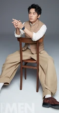 秦昊多套帅气秋装服饰穿着杂志写真，完美诠释高级质感男人味