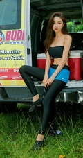 精选匀称身形女生模特儿朴秀妍沙滩泳装系列高挑气质写真照片图集