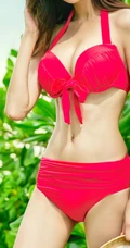 精选匀称身形女生模特儿朴秀妍沙滩泳装系列高挑气质写真照片图集