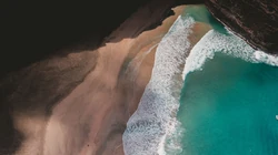 翻滚的海浪，简直是太美啦！海浪翻滚瞬间抓拍超震撼高清桌面壁纸图片