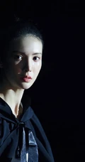 舞台上的光，金晨《最美表演》舞台剧照图片