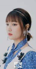 歌手董思怡青春时尚《星光邦》杂志写真图片