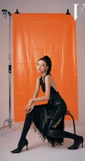 何瑞贤化身时尚摩登柔女生郎登杂志写真高扎马尾图片