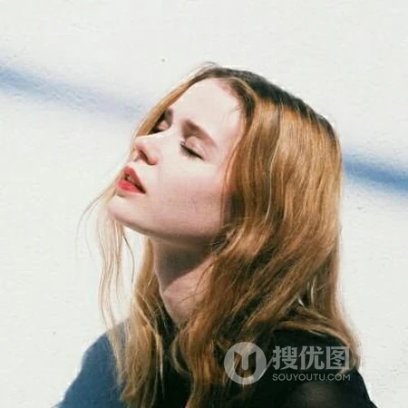 好看的欧美高级脸女生，各种不同复古气质的ins超火欧女生生微信头像图片