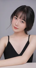五官精致秀丽漂亮女生身着黑色肩带衣气质高清半身照摄影写真照片