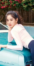 如此颜值何须美颜，一组超好看的各类型美女手机壁纸推荐