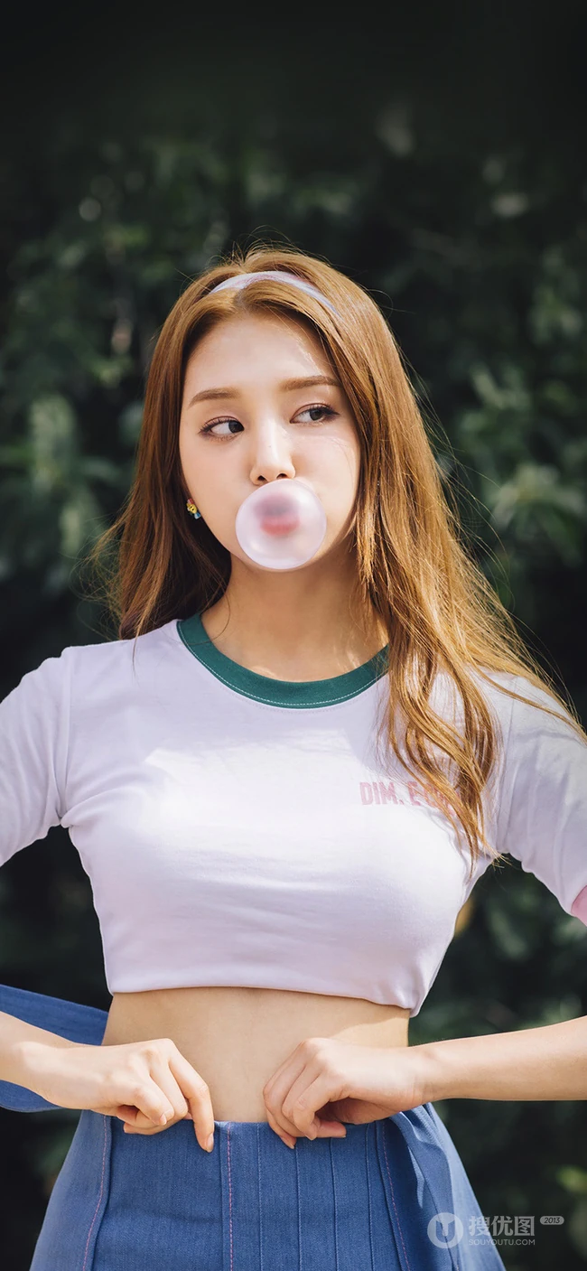 如此颜值何须美颜，一组超好看的各类型美女手机壁纸推荐