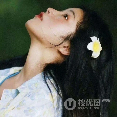 胶片感，复古味十足的甜美，温柔，高颜值真人小姐姐网图微信头像图片
