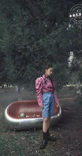 吴佳怡个性雨林风杂志写真