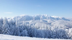 让人心旷神怡的雪山壁纸套图，白茫茫的雪山太美了