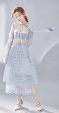 郑合惠子蓝色清爽透明长裙美丽仙气写真照片