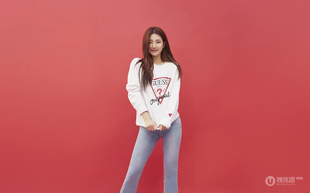长得很好看的韩国女生以七彩纯色为背景的高清摄影电脑壁纸