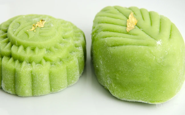 纯手工制作的绿皮绿豆月饼图片 第2张