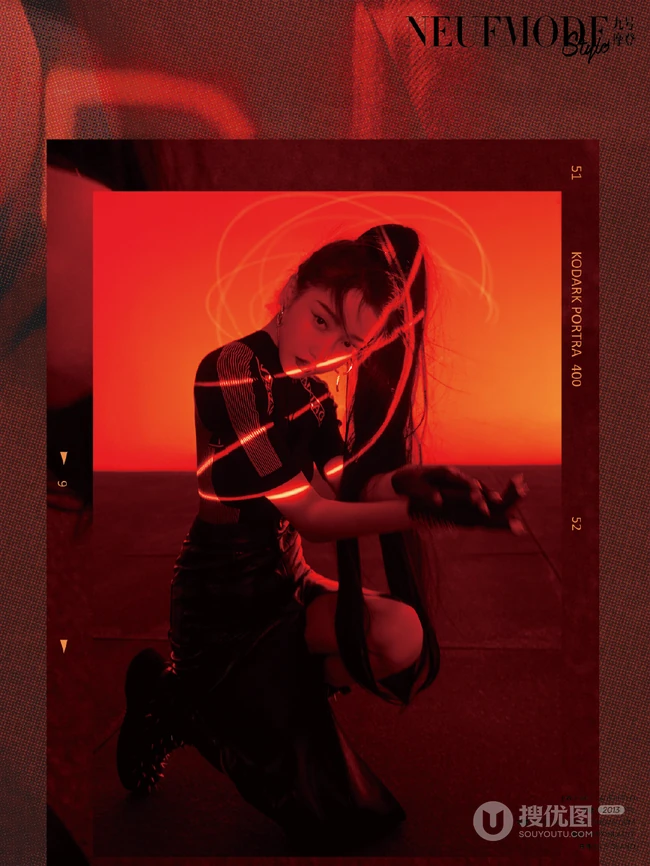 姜贞羽梦幻光影之间展无限魅力杂志写真