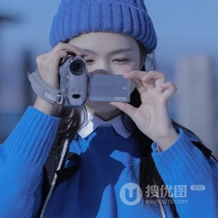网图女生头像，雪地里的小清新，可爱，甜美蓝衣蓝帽少女头像图片
