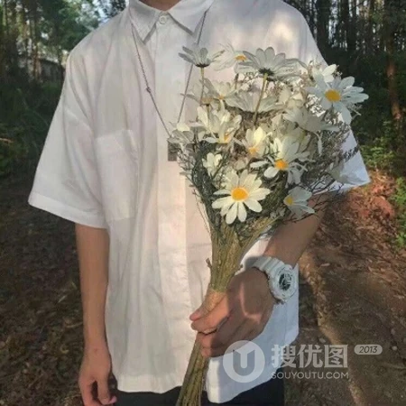 白发，白衬衫帅气清爽真人男生qq头像图片