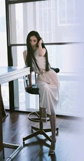 黑直长发温柔小姐姐杨幂时尚气质白裙着身现身酒吧写真美照