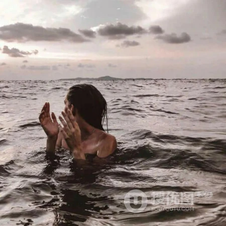 气质女生头像，与众不同真人女生头像不露脸气质微信头像图片
