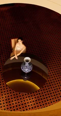 王玉雯轻纱白裙着身高清微距侧颜甜美黑白写真照