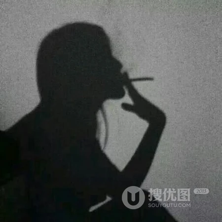 黑白伤感，高冷，酷酷的，好看的等不同风格真人网图女生qq头像黑白图片