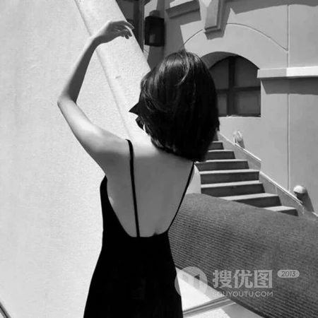 黑白伤感，高冷，酷酷的，好看的等不同风格真人网图女生qq头像黑白图片